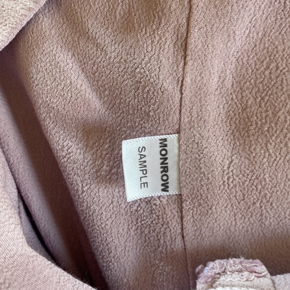 Monrow Crepe High Waist flare shorts NWT - Picture 10 of 10